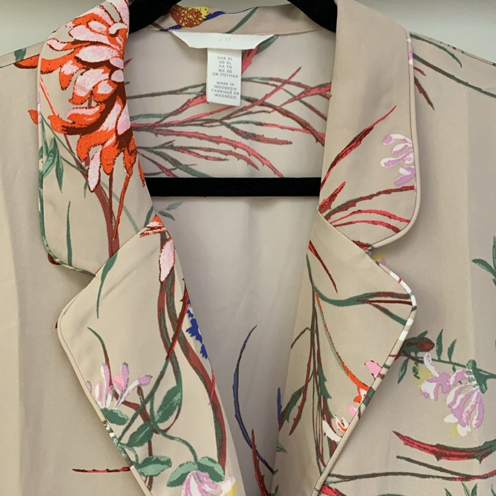 H&M Floral Double Breasted Blazer - Picture 5 of 6